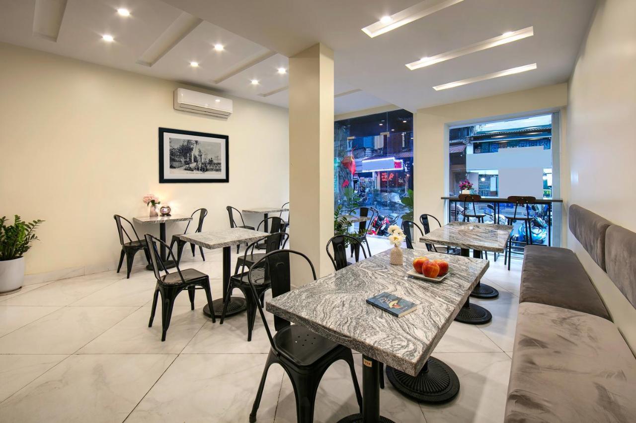 Queen Cafe Hotel & Pub Hanoi Zewnętrze zdjęcie