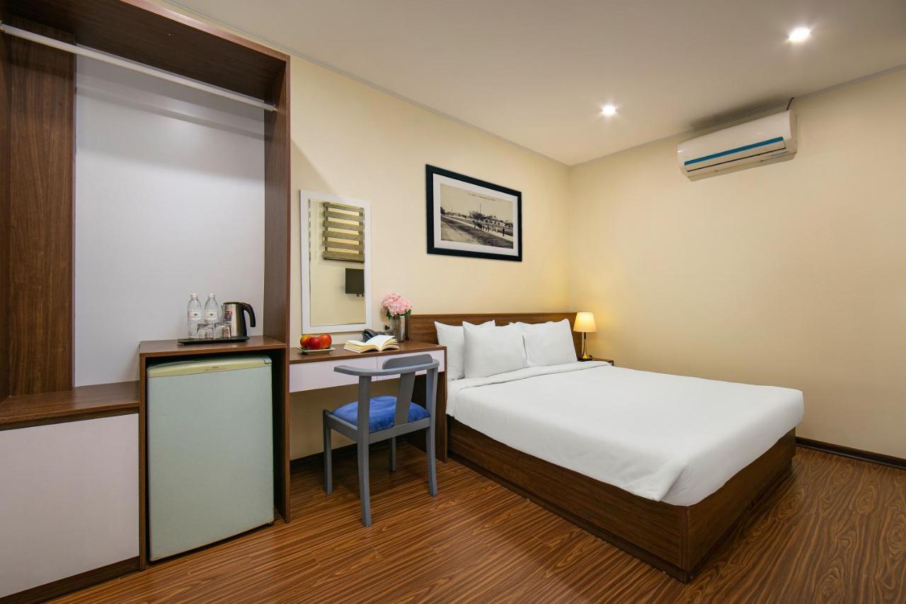 Queen Cafe Hotel & Pub Hanoi Zewnętrze zdjęcie