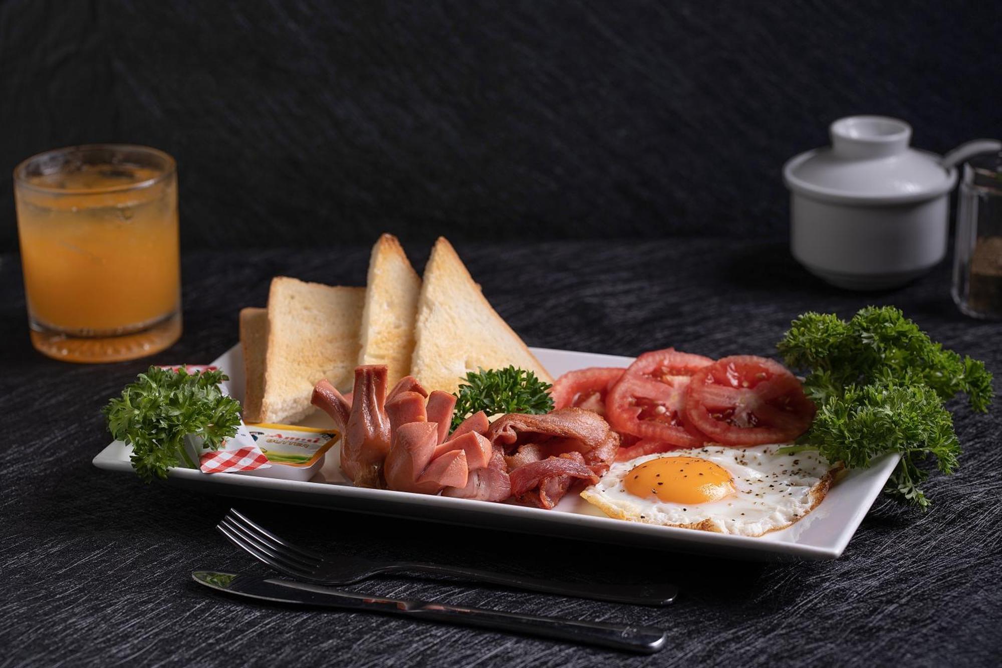 Queen Cafe Hotel & Pub Hanoi Zewnętrze zdjęcie